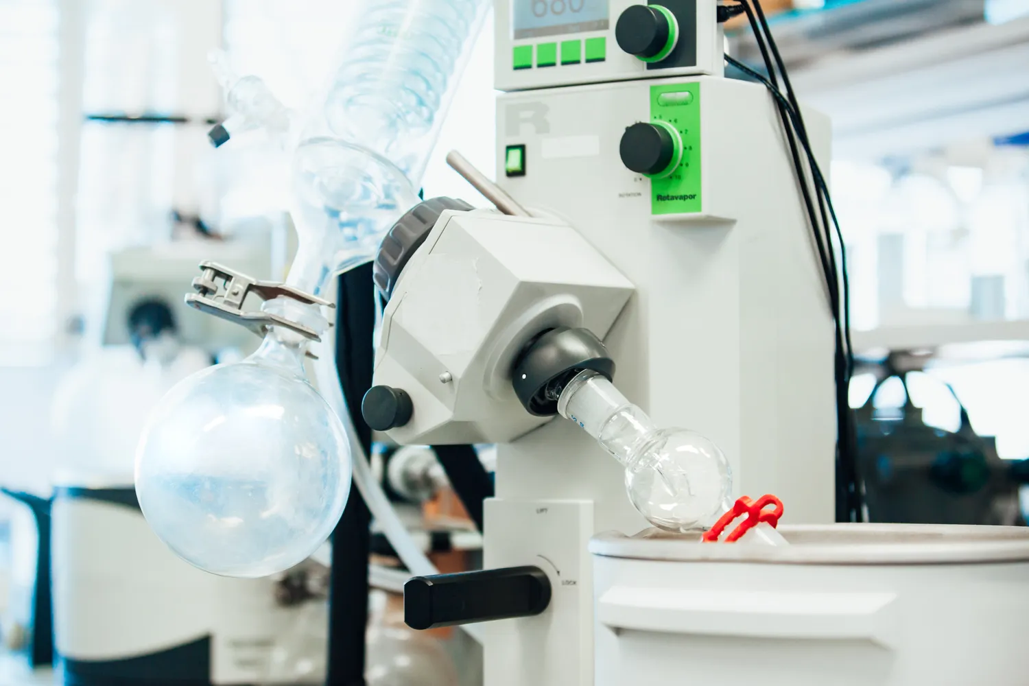 Co to przemysł wysokiej technologii?